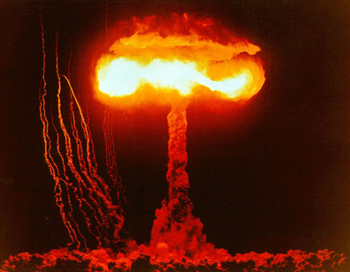 atomrobbanás