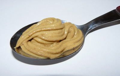 Mustár